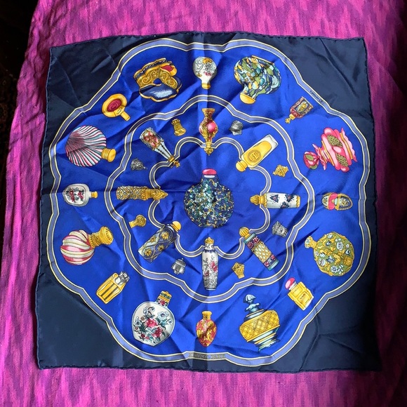 ❤️Hermès Perfume Bottle Silk Square Scarf! - Picture 1 of 10